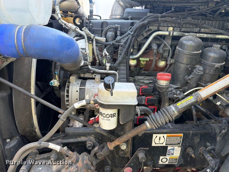 image for item YA4194 2023 Kenworth T880 semi truck