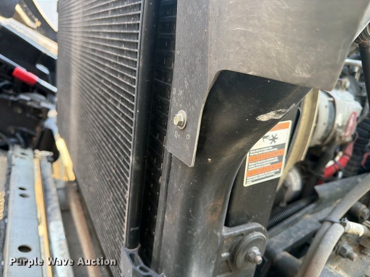image for item YA4194 2023 Kenworth T880 semi truck