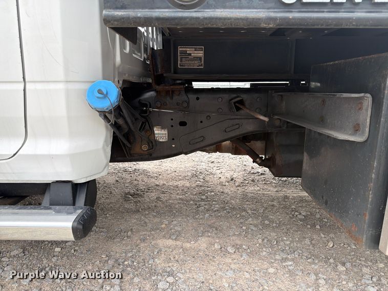 image for item YA4225 2019 RAM 5500HD rollback truck