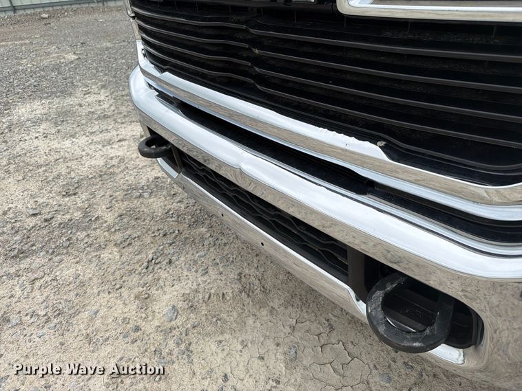 image for item YA4225 2019 RAM 5500HD rollback truck