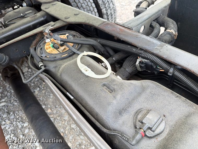image for item YA4225 2019 RAM 5500HD rollback truck