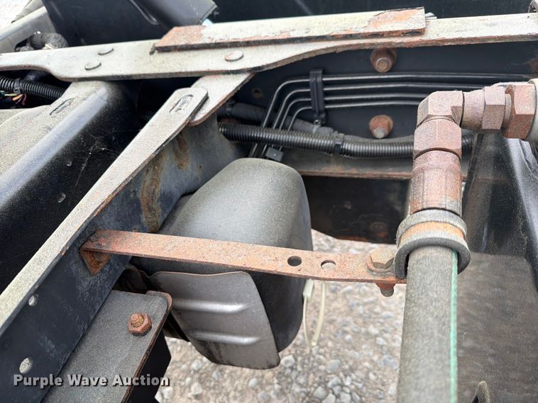 image for item YA4225 2019 RAM 5500HD rollback truck