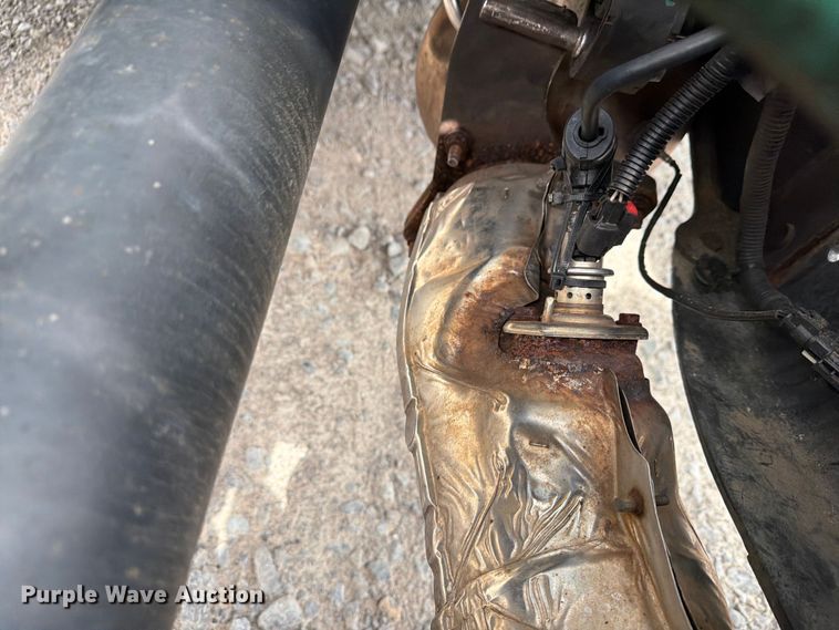 image for item YA4225 2019 RAM 5500HD rollback truck