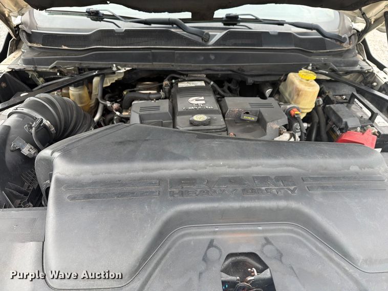 image for item YA4225 2019 RAM 5500HD rollback truck
