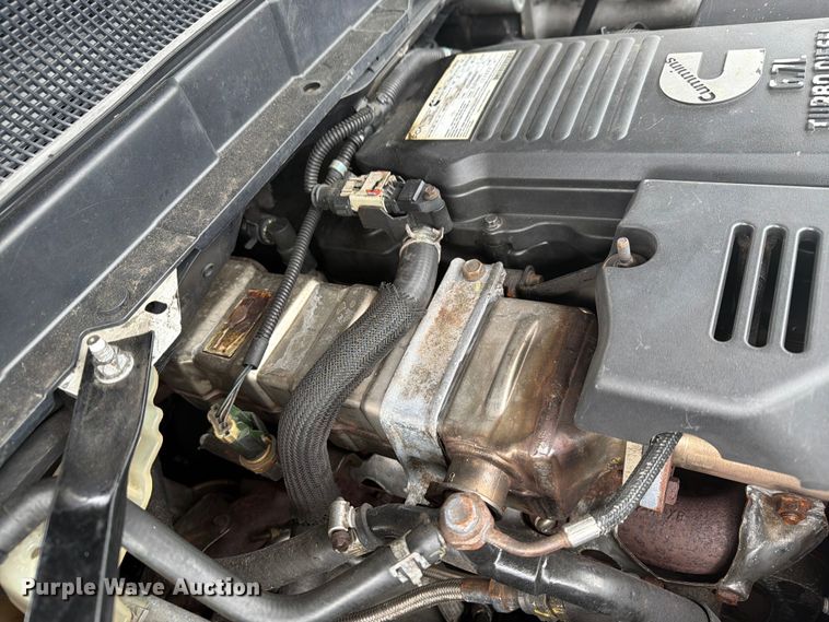 image for item YA4225 2019 RAM 5500HD rollback truck