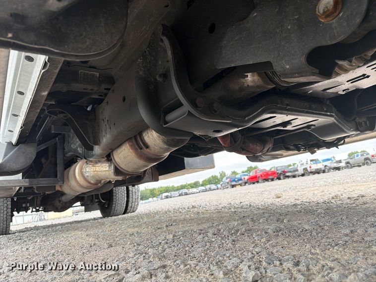 image for item YA4225 2019 RAM 5500HD rollback truck