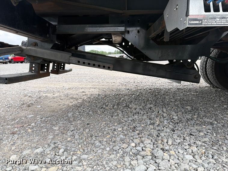 image for item YA4225 2019 RAM 5500HD rollback truck