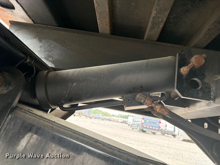 image for item YA4225 2019 RAM 5500HD rollback truck