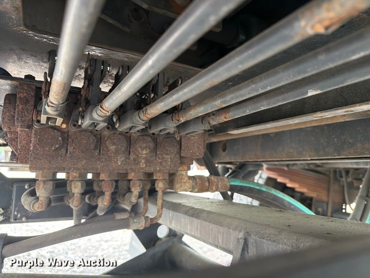 image for item YA4225 2019 RAM 5500HD rollback truck