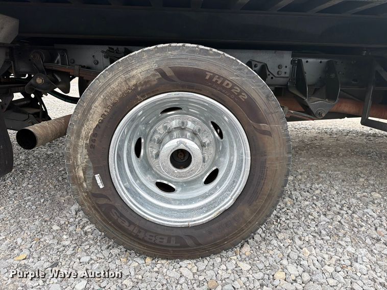 image for item YA4225 2019 RAM 5500HD rollback truck