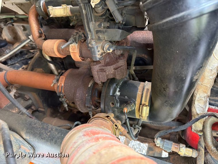 image for item YA4257 2006 Ford F750 water truck