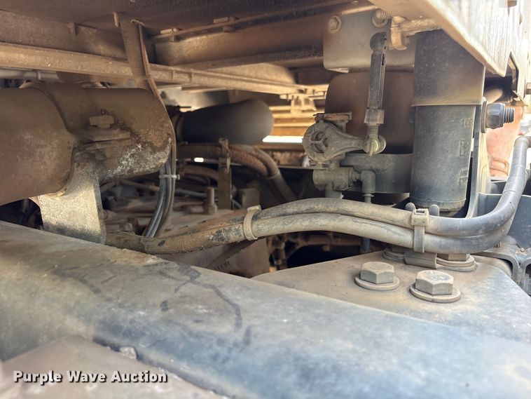 image for item YA4304 2021 Kenworth T880 semi truck