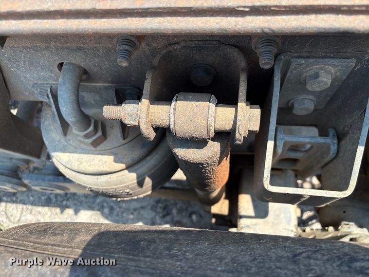 image for item YA4304 2021 Kenworth T880 semi truck