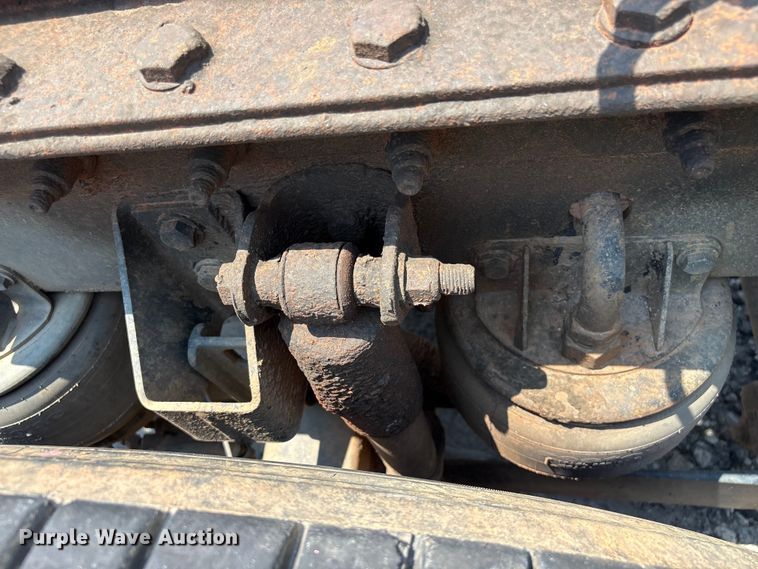 image for item YA4304 2021 Kenworth T880 semi truck