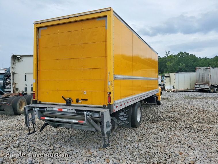 image for item YA4307 2019 International 4300 box truck
