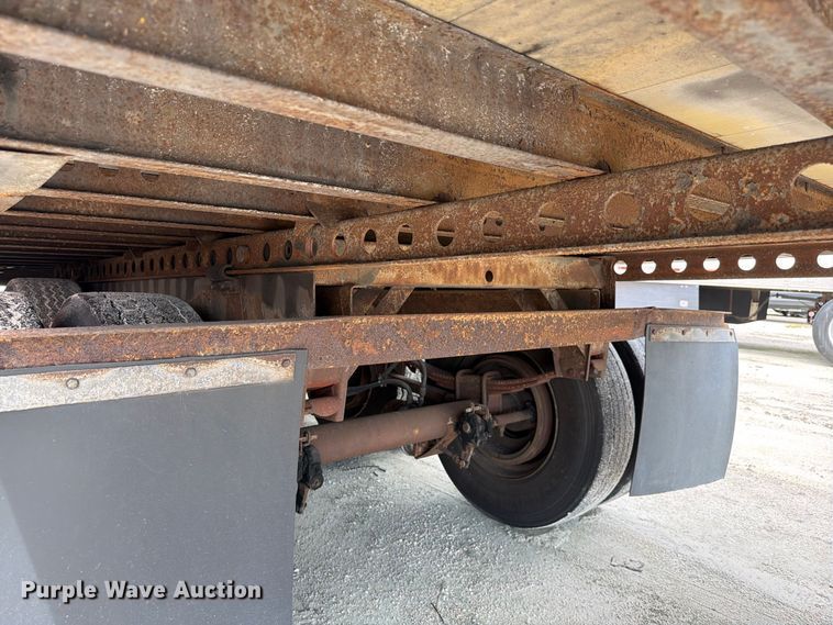 image for item YA4328 2012 Wabash DVHDHPC dry van trailer