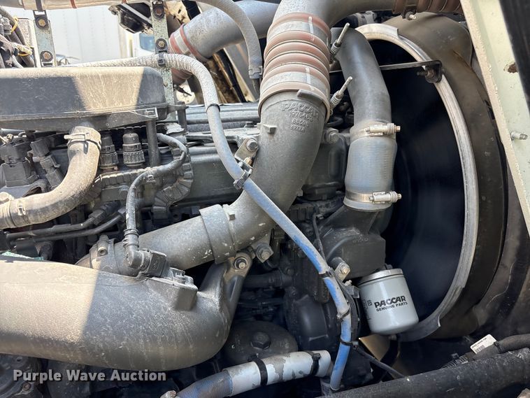 image for item YA4349 2025 Peterbilt 520 refuse truck