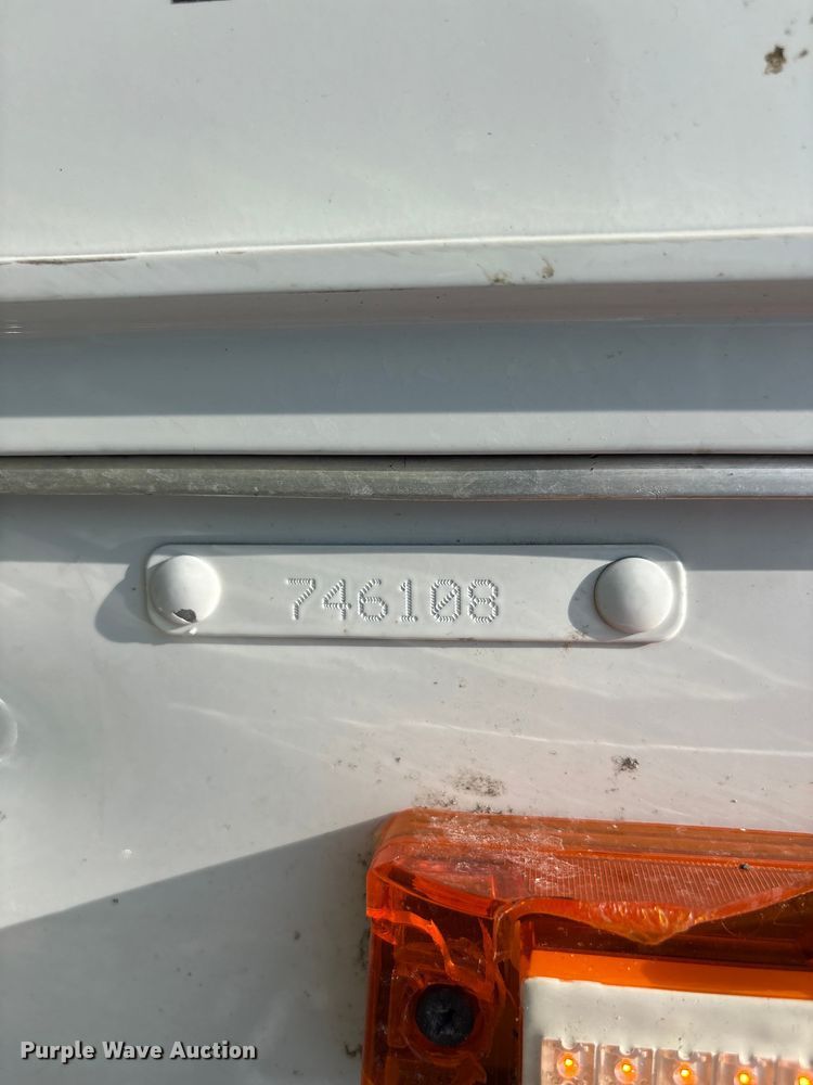 image for item YA4349 2025 Peterbilt 520 refuse truck