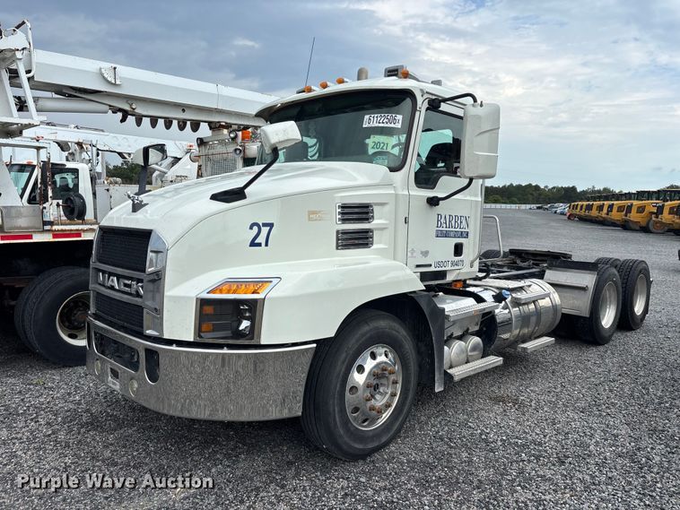 image for item YA4353 2020 Mack Anthem semi truck