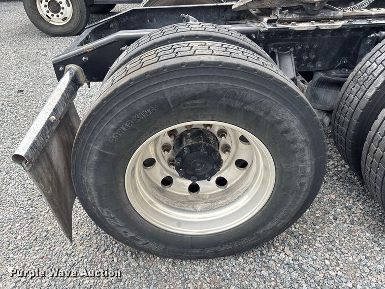 image for item YA4353 2020 Mack Anthem semi truck