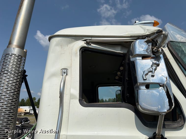 image for item YA4355 2023 Mack Pinnacle semi truck