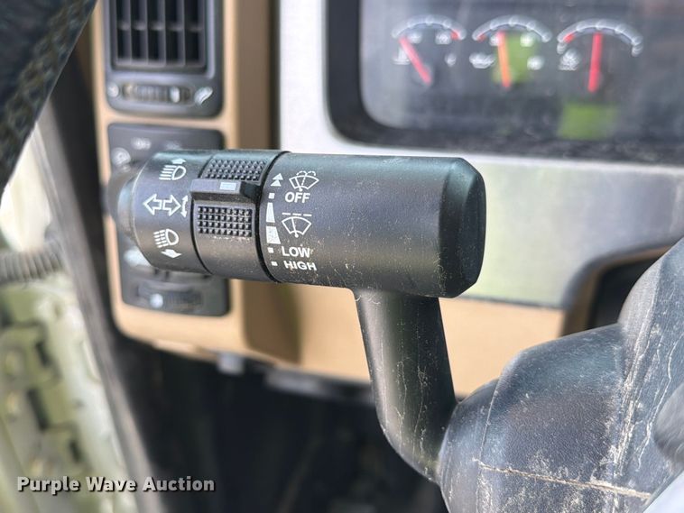 image for item YA4355 2023 Mack Pinnacle semi truck