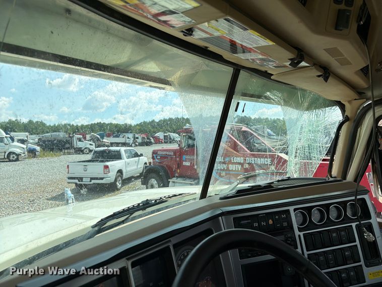 image for item YA4355 2023 Mack Pinnacle semi truck