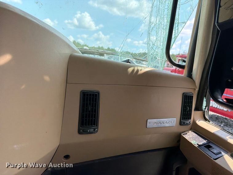 image for item YA4355 2023 Mack Pinnacle semi truck