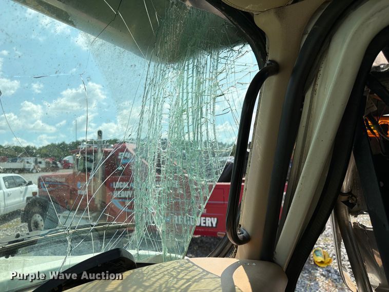 image for item YA4355 2023 Mack Pinnacle semi truck