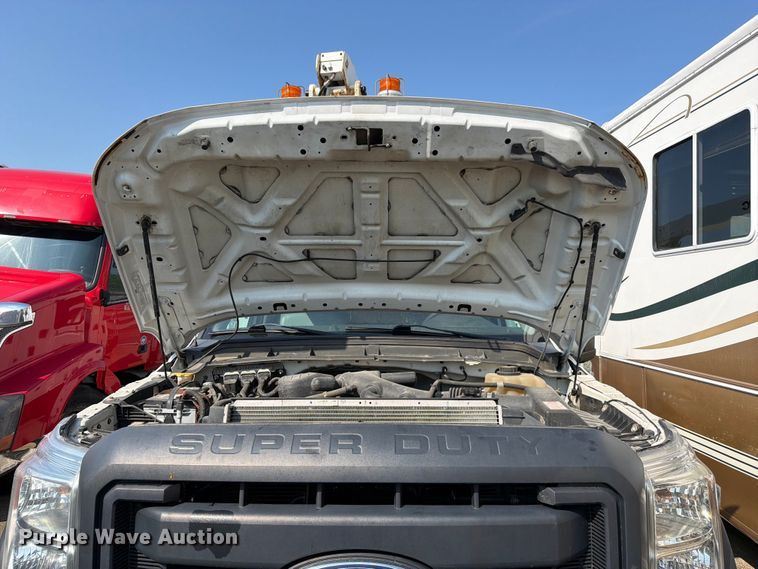 image for item YA4378 2012 Ford F450 Super Duty bucket truck