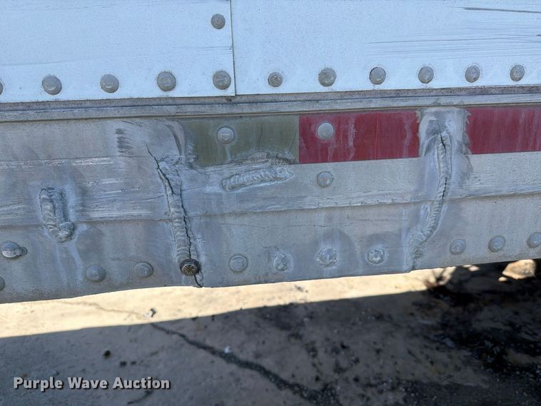 image for item YA4430 2000 Trailmobile dry van trailer
