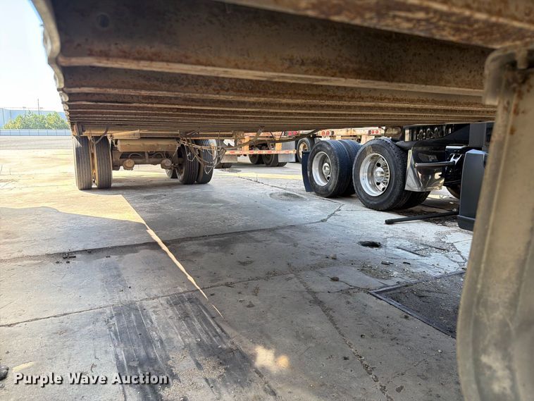image for item YA4430 2000 Trailmobile dry van trailer