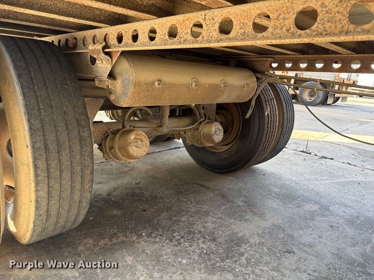 image for item YA4430 2000 Trailmobile dry van trailer