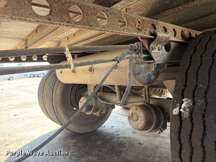 image for item YA4430 2000 Trailmobile dry van trailer