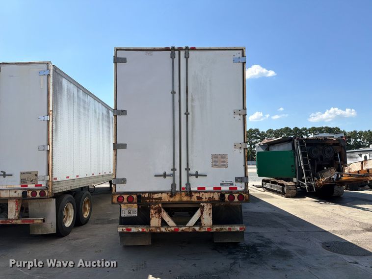 image for item YA4431 2000 Hyundai Translead VI2530152JS dry van trailer