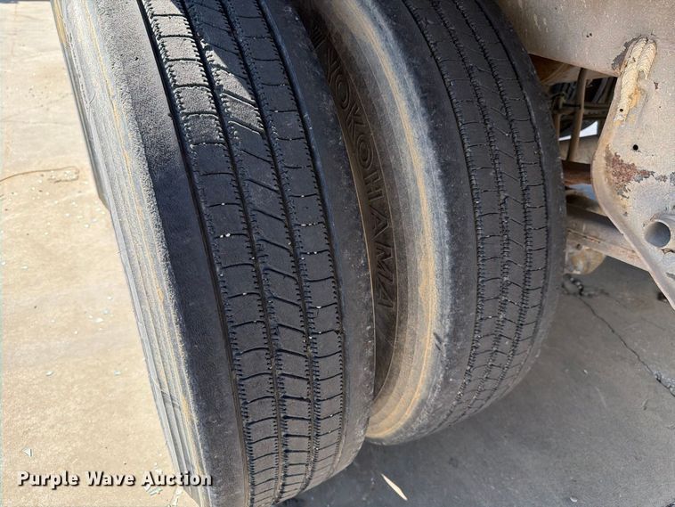 image for item YA4432 1999 Monon MA3-32-ST-53W dry van trailer