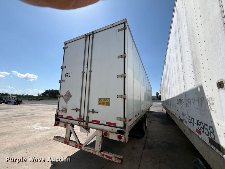 image for item YA4434 2005 Wabash dry van trailer