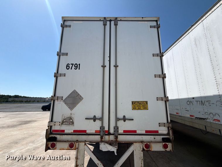 image for item YA4434 2005 Wabash dry van trailer