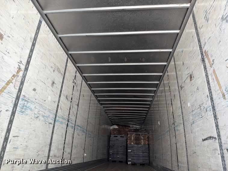 image for item YA4434 2005 Wabash dry van trailer