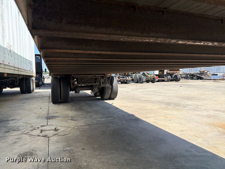 image for item YA4434 2005 Wabash dry van trailer