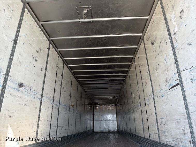image for item YA4435 2005 Wabash dry van trailer