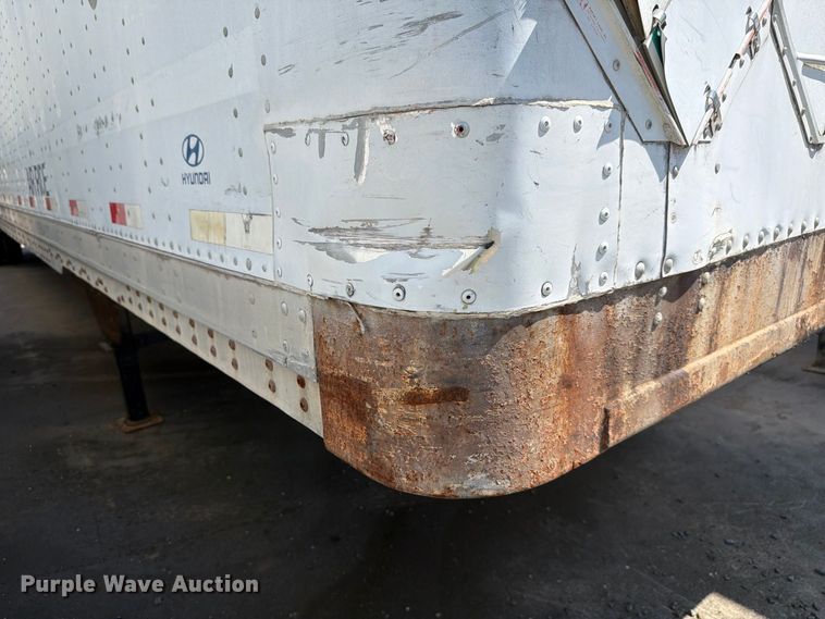image for item YA4436 2001 Hyundai Translead V12530152JSA dry van trailer