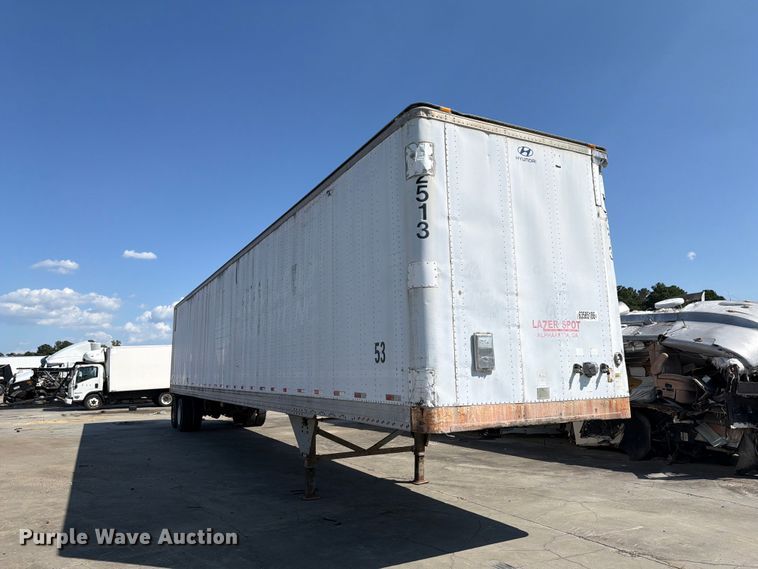 image for item YA4438 2001 Hyundai Translead VI2530152JSA dry van trailer