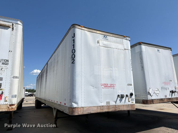 image for item YA4439 2001 Hyundai Translead dry van trailer