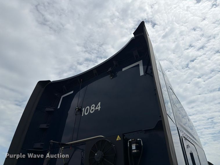 image for item YA4485 2027 Kenworth T680 semi truck