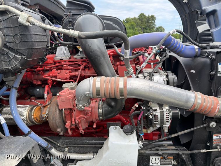 image for item YA4485 2027 Kenworth T680 semi truck