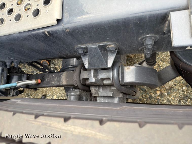 image for item YA4485 2027 Kenworth T680 semi truck
