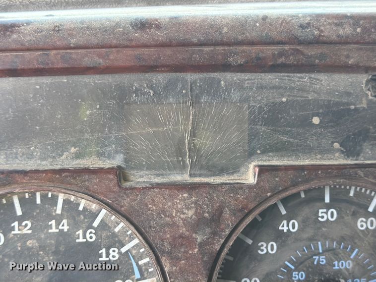 image for item YA4522 2006 Mack CV713 dump truck