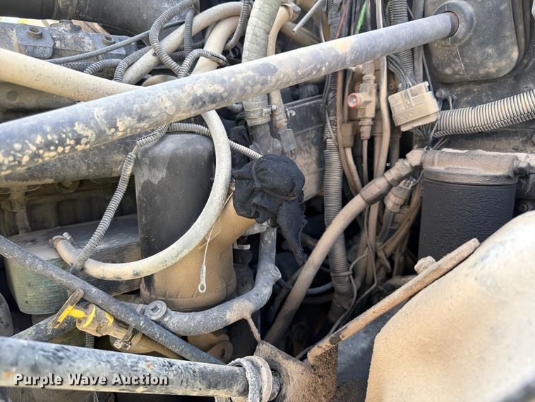 image for item YA4522 2006 Mack CV713 dump truck