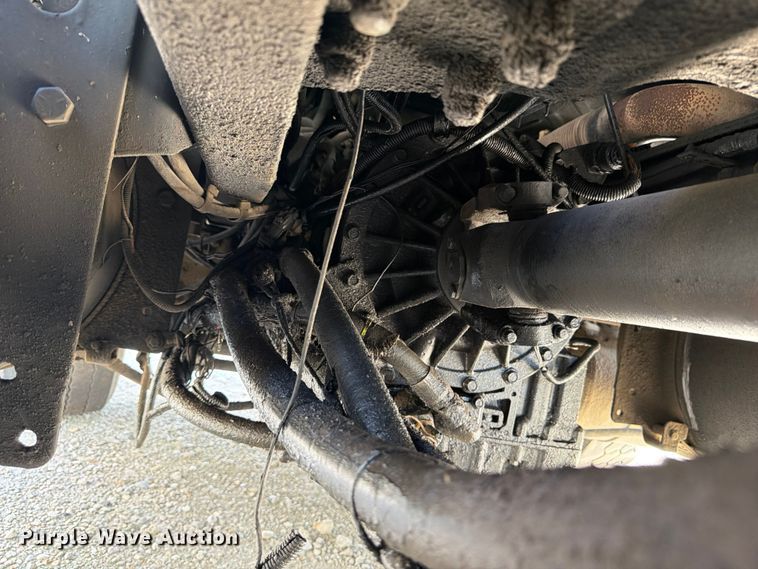 image for item YA4522 2006 Mack CV713 dump truck